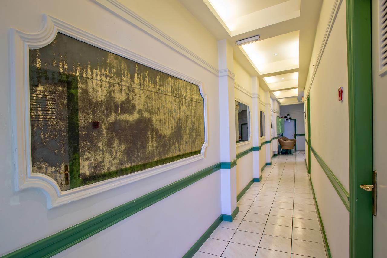 Hotel Aegli 1876 à Tínos Extérieur photo